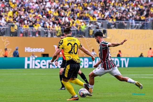 球迷狂熱，0-0激戰(zhàn)！調(diào)侃弟媳父心。