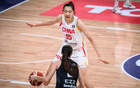 張子宇得分12分，中國(guó)女籃85-51勝新西蘭，A組第一晉級(jí)半決賽。